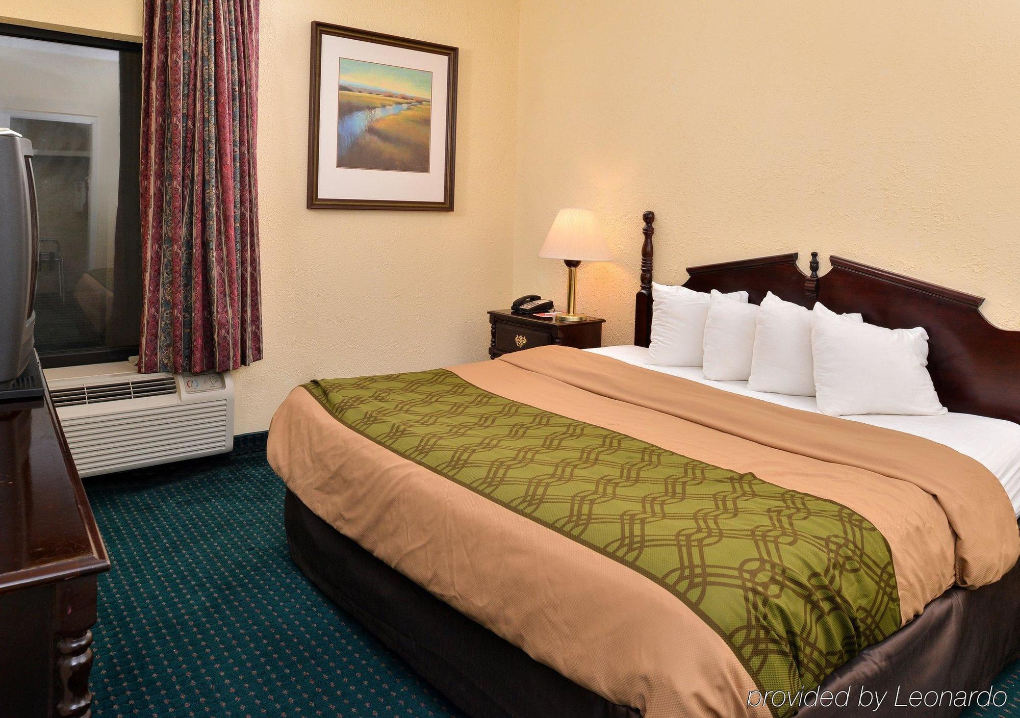 Econo Lodge Canton I-55 Экстерьер фото